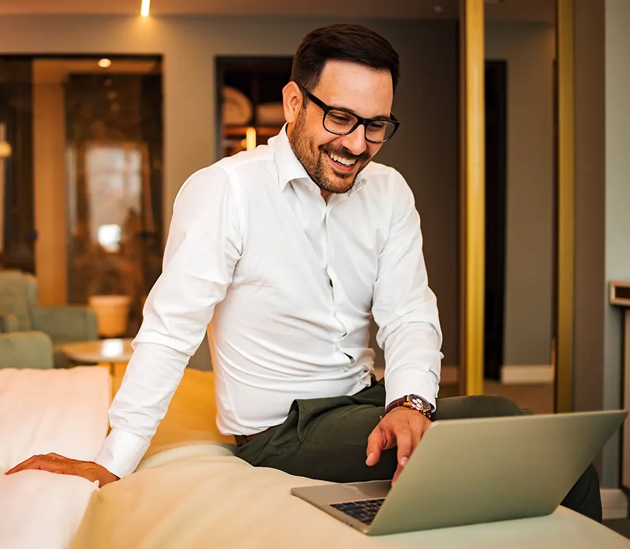 WiFi y otros servicios en Luxury hotel boutique Good Game Corral del Carbon alojamiento vacacional en el centro de Granada